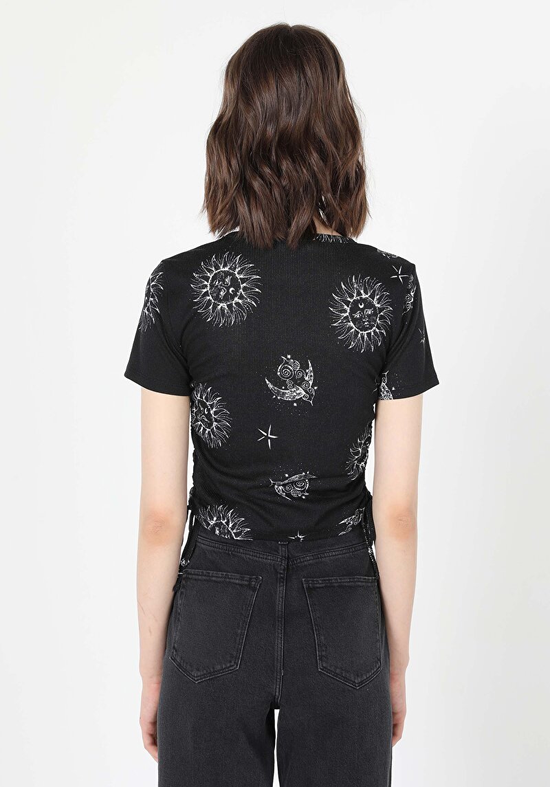 Показати інформацію про Футболка З Коротким Рукавом Жіноча Чорна  Cl1059795