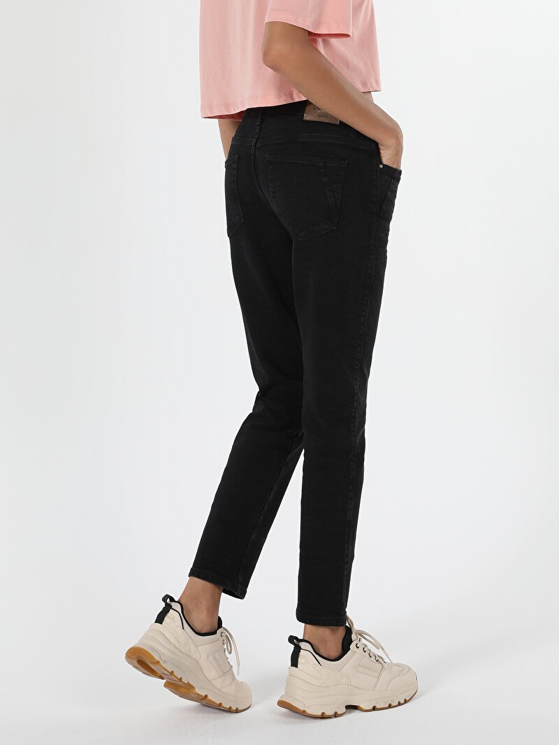 Показати інформацію про 892 Alına Джинси Жіночі Чорні Бойфренди Cl1051968