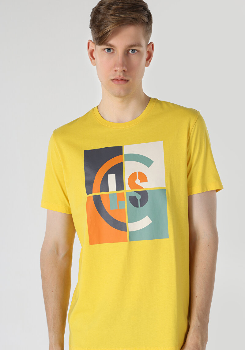 Показати інформацію про Футболка З Коротким Рукавом Чоловіча Жовта  Cl1063363