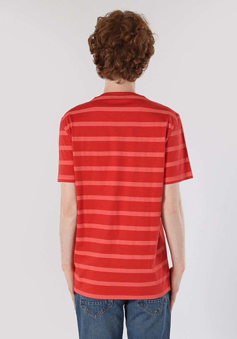 Показати інформацію про Футболка З Коротким Рукавом Чоловіча Червона  Cl1062850