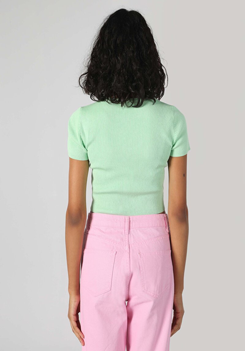 Показати інформацію про Футболка З Коротким Рукавом Жіноча Зелена  Cl1064054