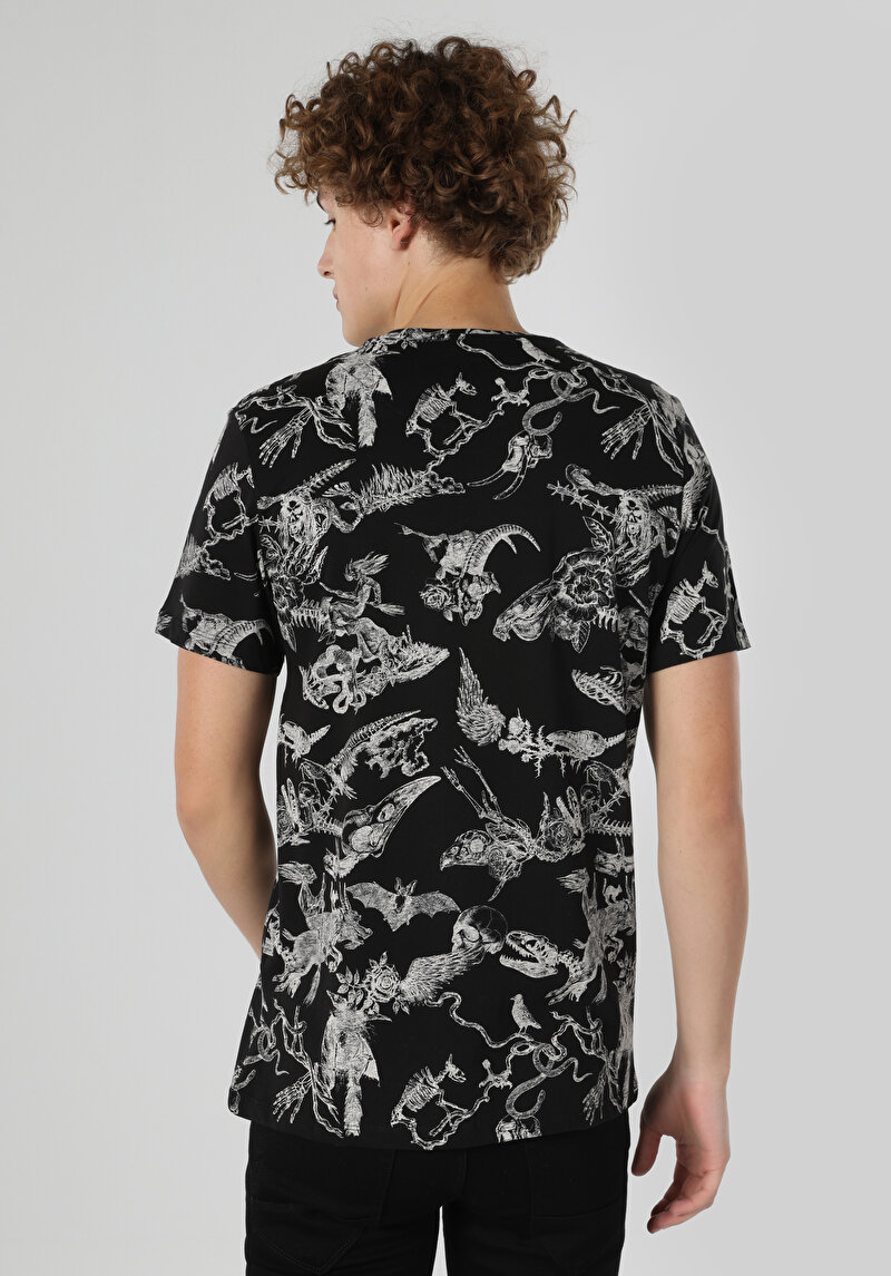 Показати інформацію про Футболка З Коротким Рукавом Чоловіча Чорна  Cl1061147