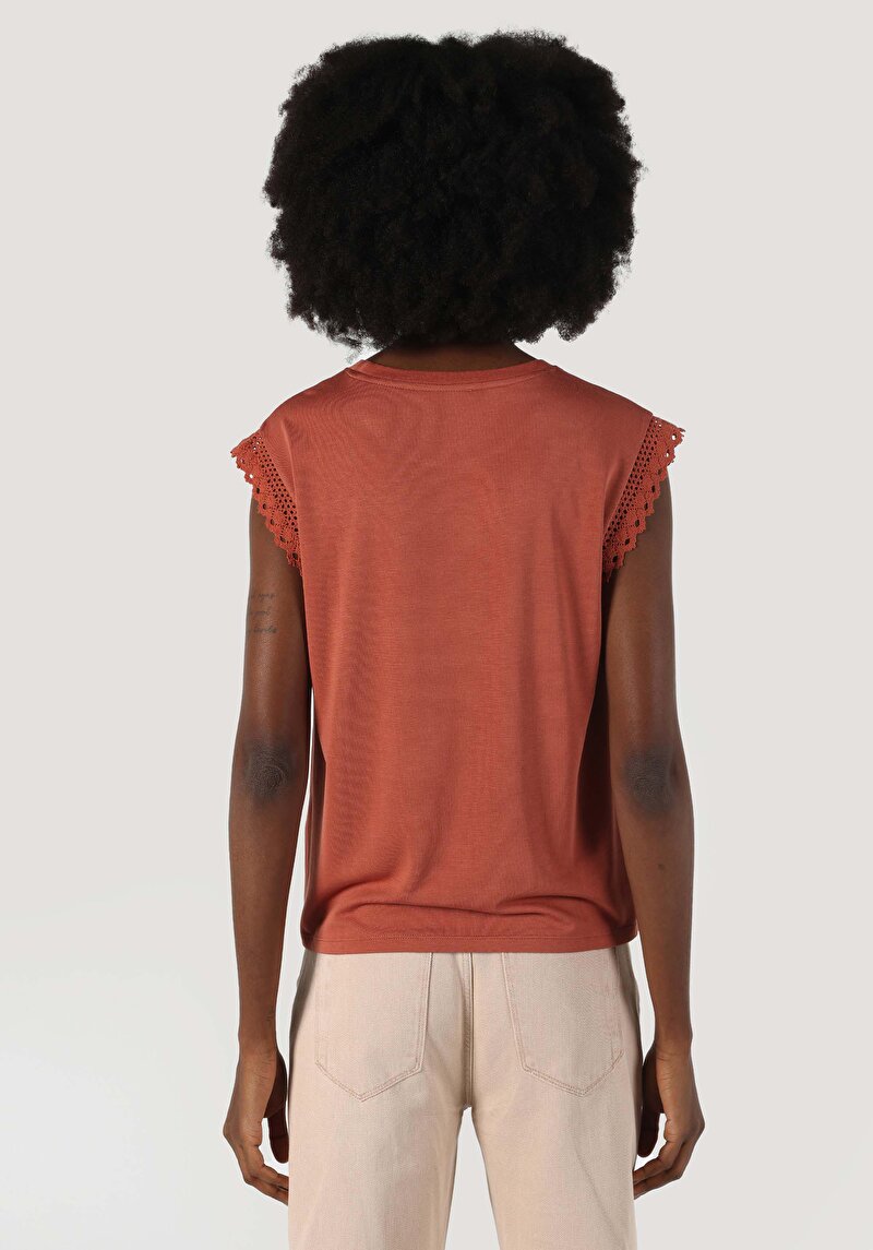 Показати інформацію про Футболка З Коротким Рукавом Жіноча Коричнева  Cl1064062