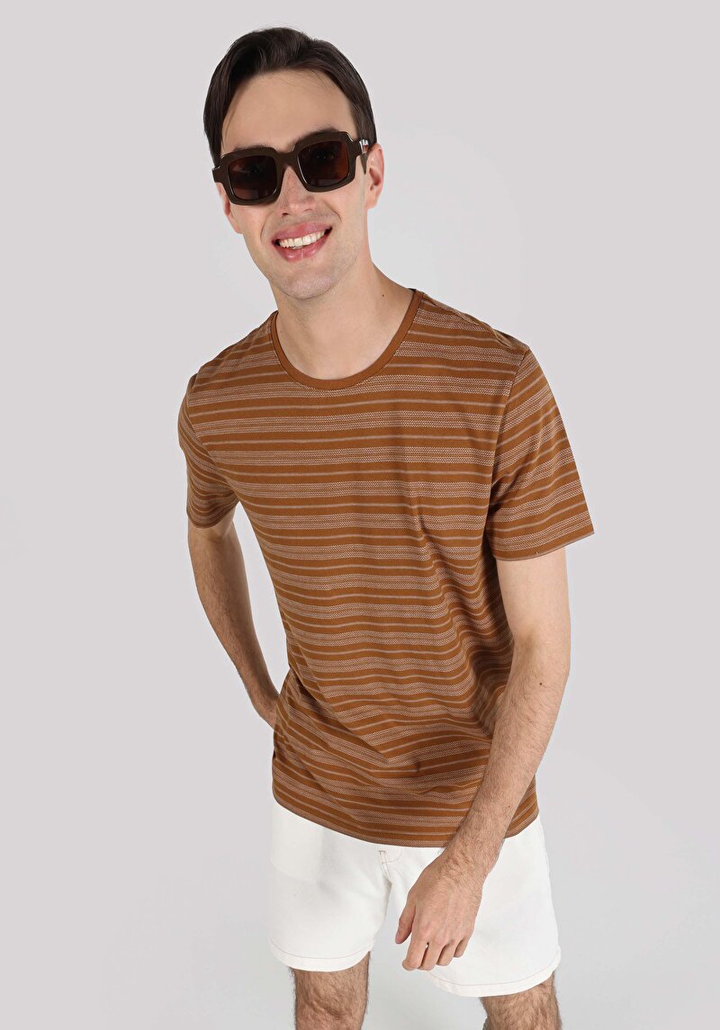 Зображення Футболка З Коротким Рукавом Чоловіча Коричнева  Cl1062738