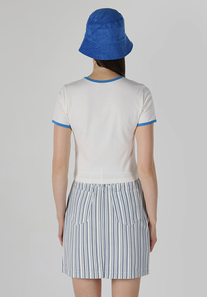 Показати інформацію про Футболка З Коротким Рукавом Жіноча Біла  Cl1063297