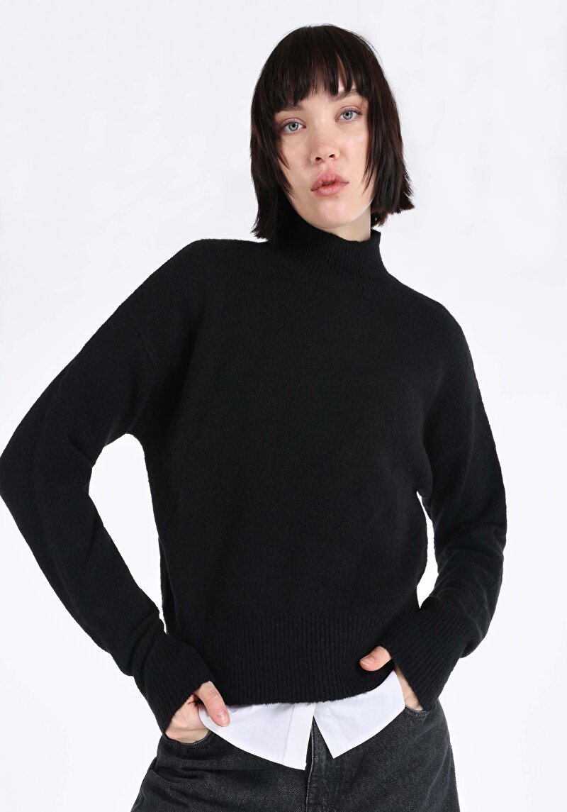 Зображення Светр Жіночий Чорний  Cl1065641