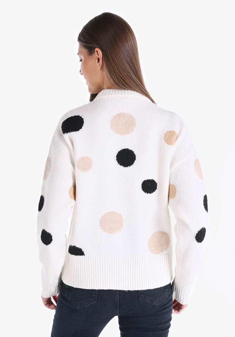 Показати інформацію про Светр Жіночий Білий  Cl1066025