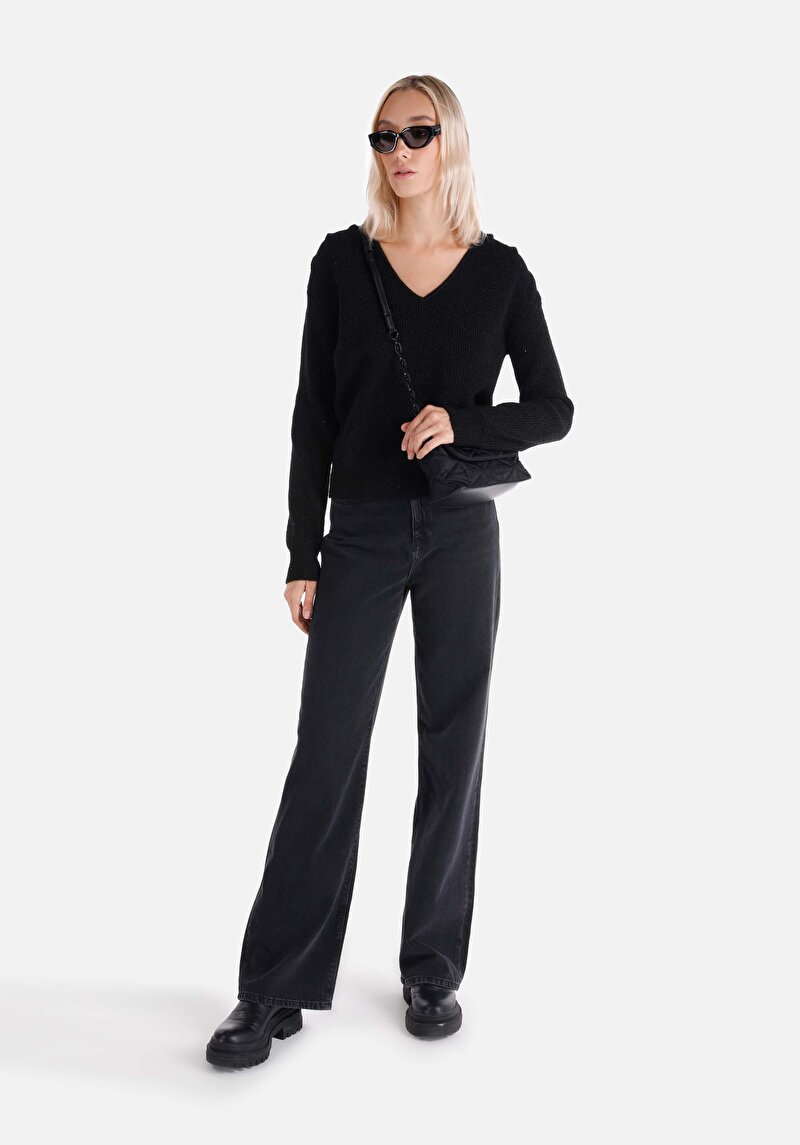 Показати інформацію про Светр Жіночий Чорний  Cl1065979