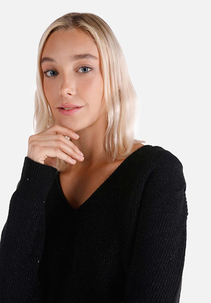 Показати інформацію про Светр Жіночий Чорний  Cl1065979