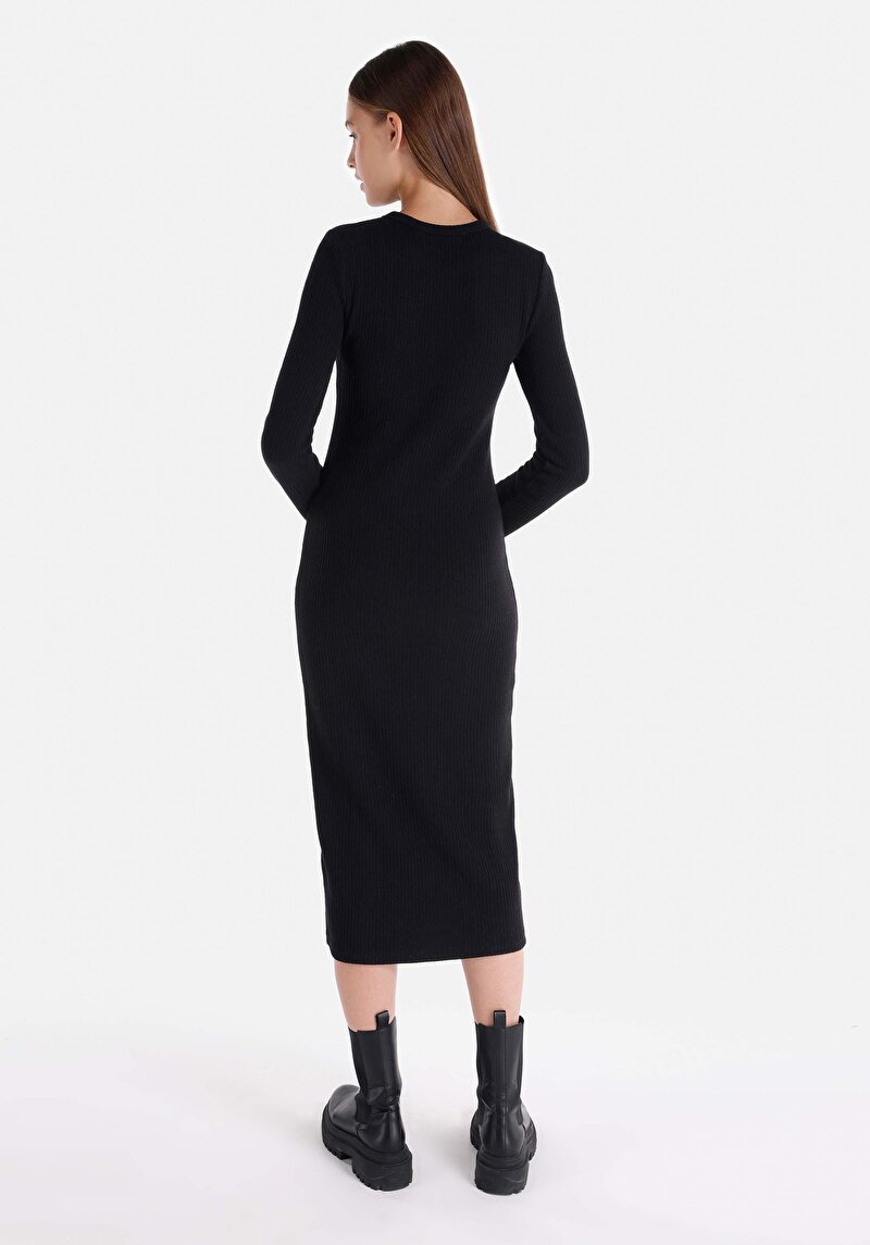 Показати інформацію про Сукня Жіноча Чорна  Cl1066166