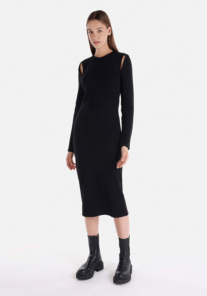 Показати інформацію про Сукня Жіноча Чорна  Cl1066166