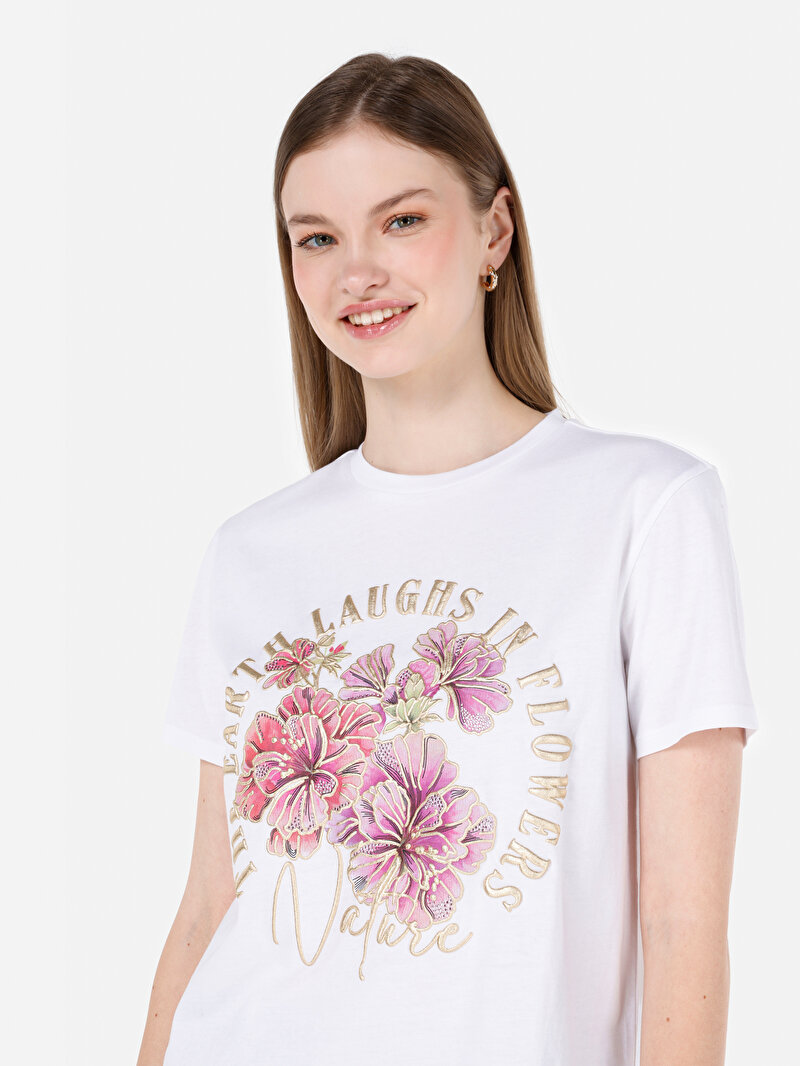 Показати інформацію про Футболка З Коротким Рукавом Жіноча Біла  Cl1067979