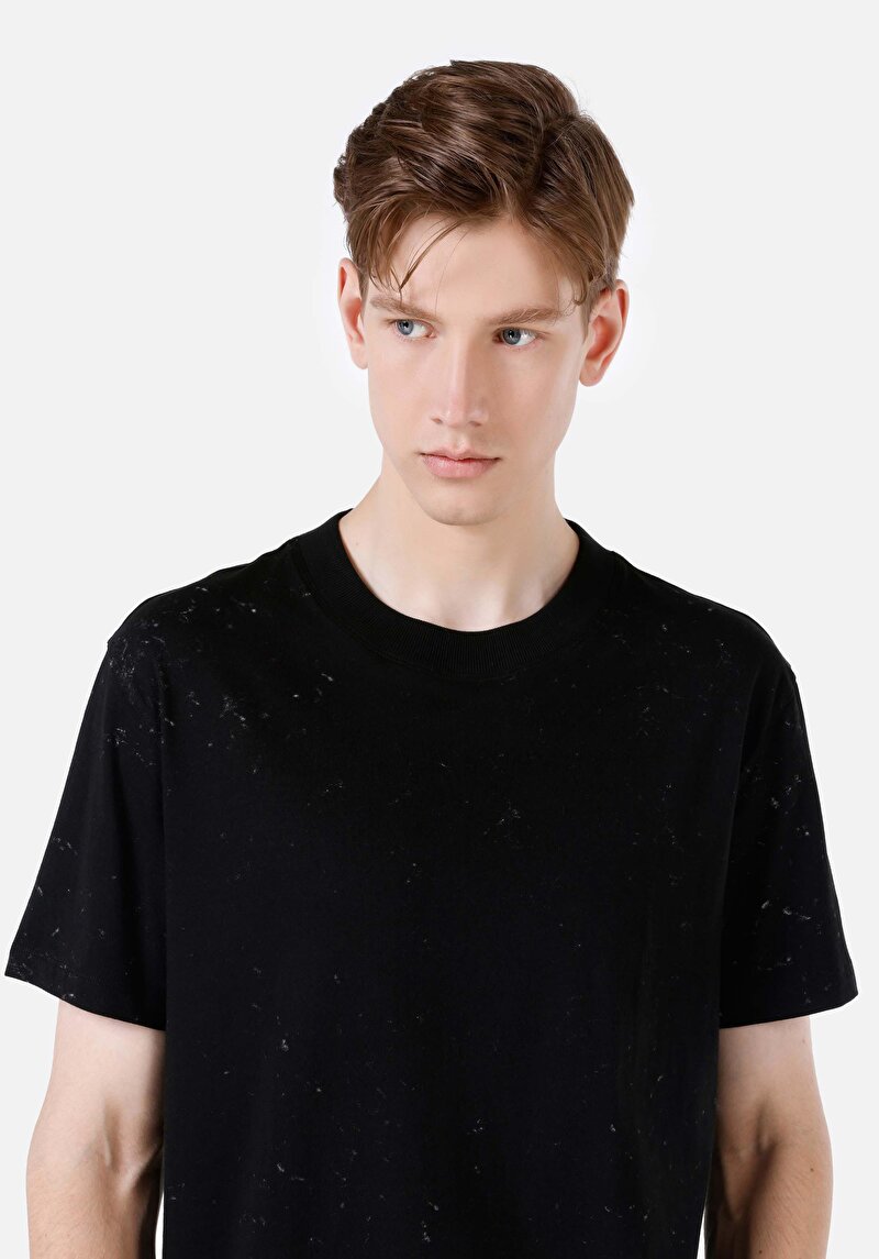 Показати інформацію про Футболка З Коротким Рукавом Чоловіча Чорна  Cl1066686