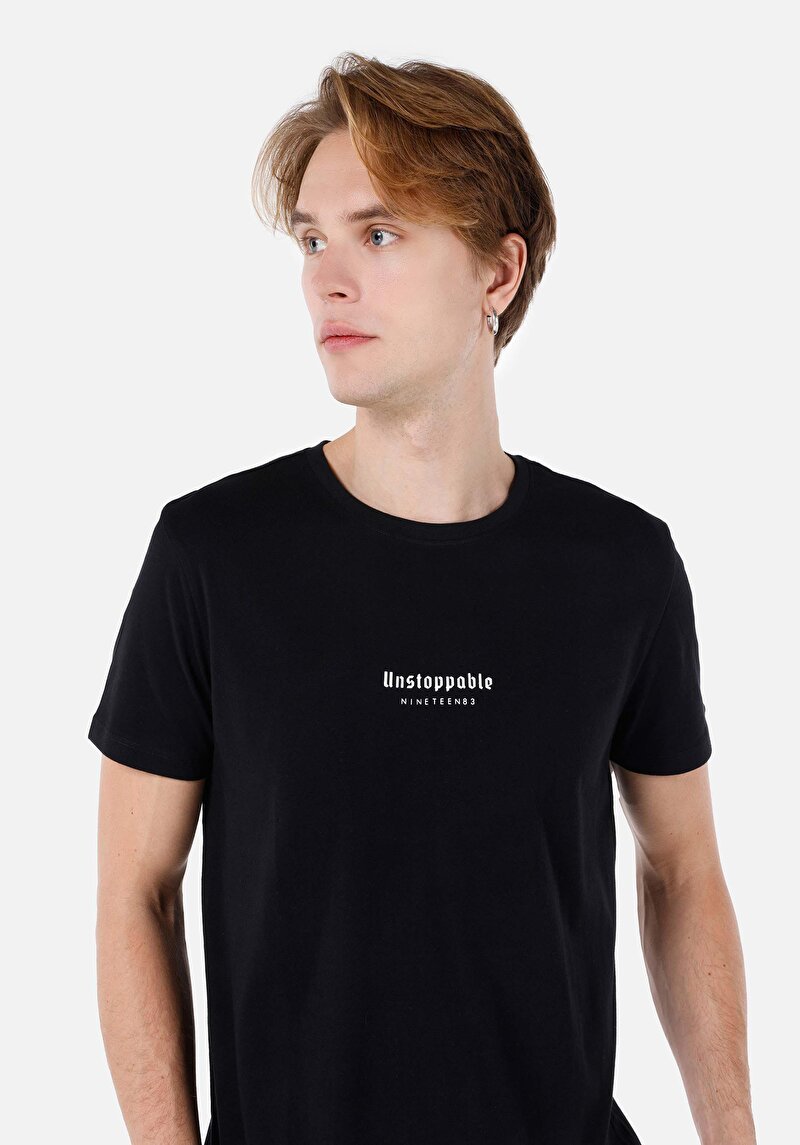 Показати інформацію про Футболка З Коротким Рукавом Чоловіча Чорна  Cl1066757