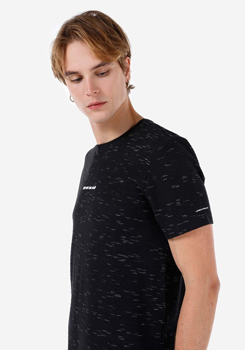 Показати інформацію про Футболка З Коротким Рукавом Чоловіча Чорна  Cl1066824