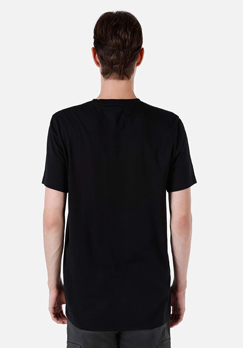 Показати інформацію про Футболка З Коротким Рукавом Чоловіча Чорна  Cl1067016