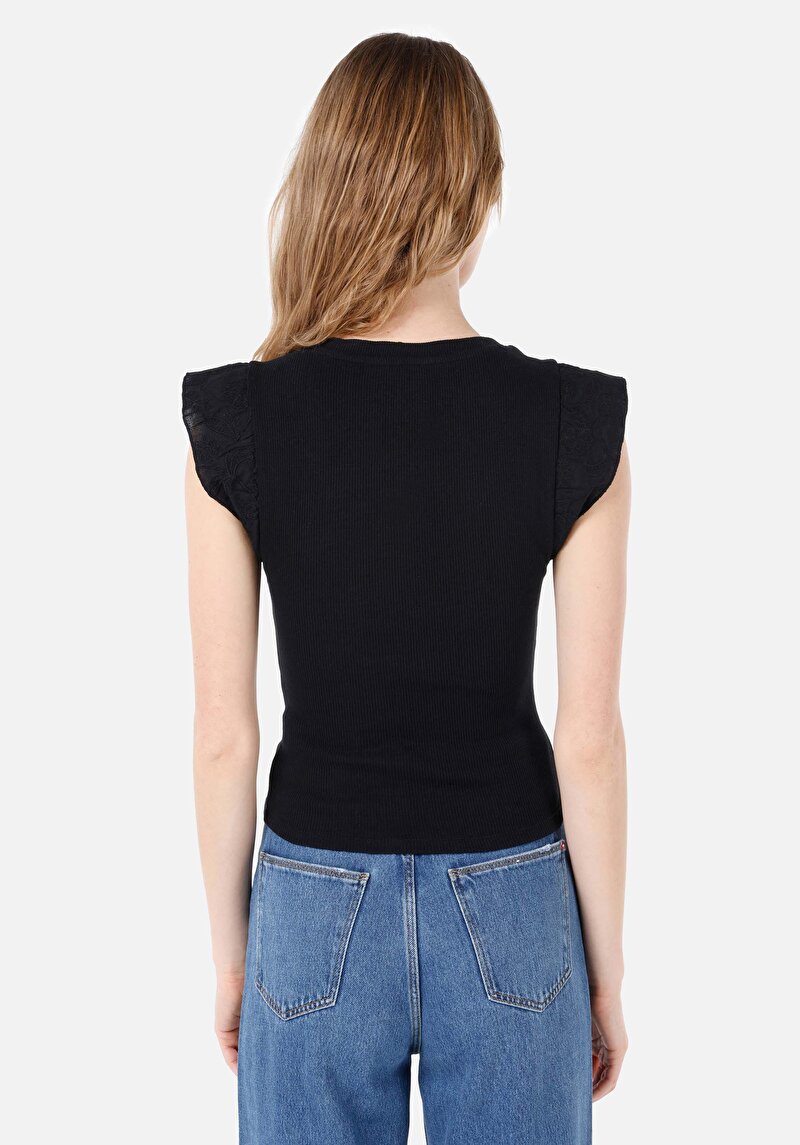 Показати інформацію про Футболка З Коротким Рукавом Жіноча Чорна  Cl1067924