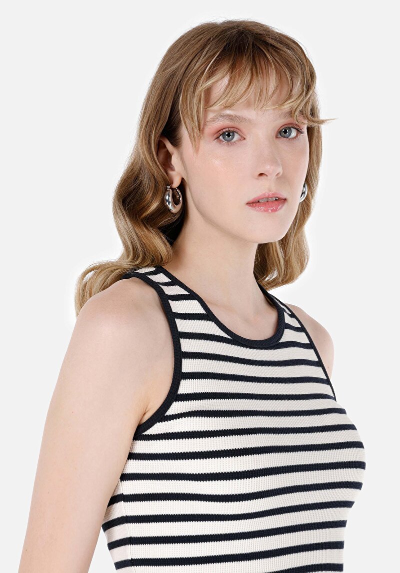 Показати інформацію про Майка Жіноча Синя  Cl1068105