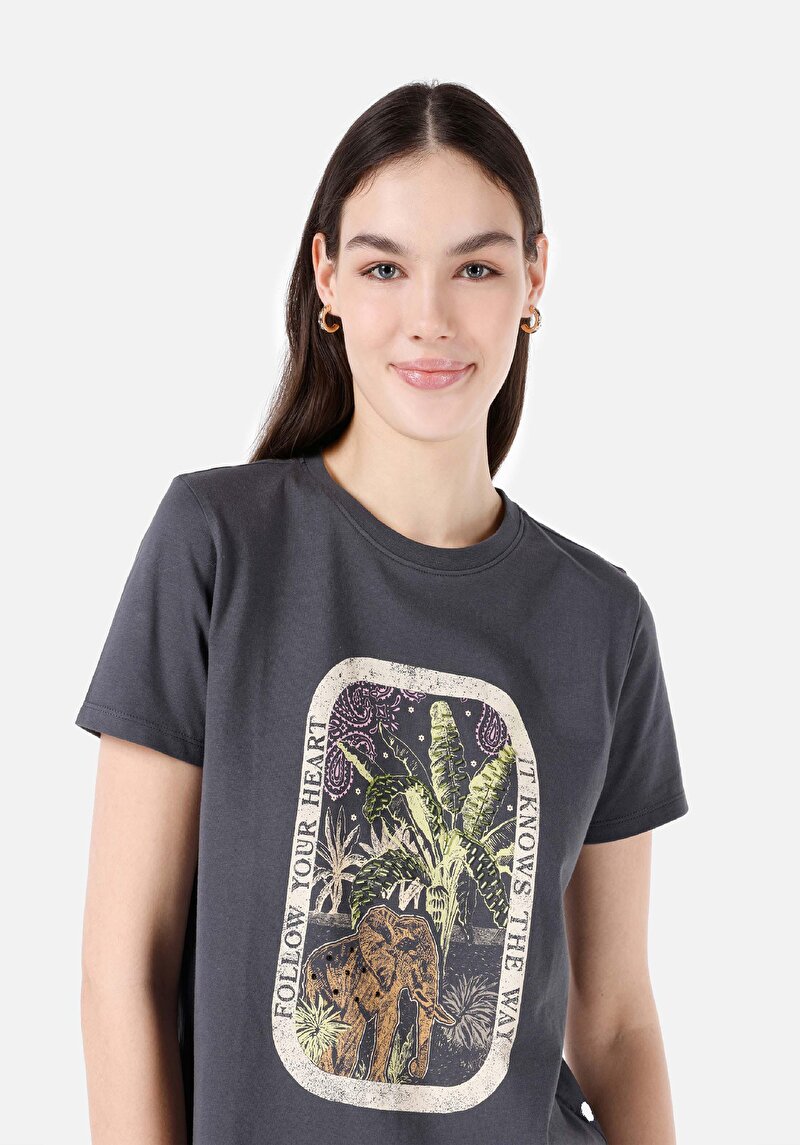 Показати інформацію про Футболка З Коротким Рукавом Жіноча Сіра  Cl1067936