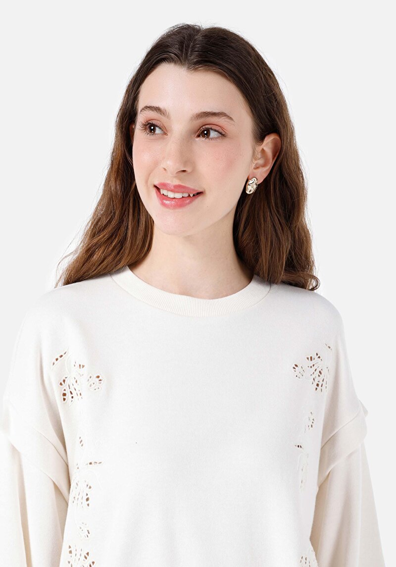 Показати інформацію про Толстовка Жіноча Біла  Cl1067316