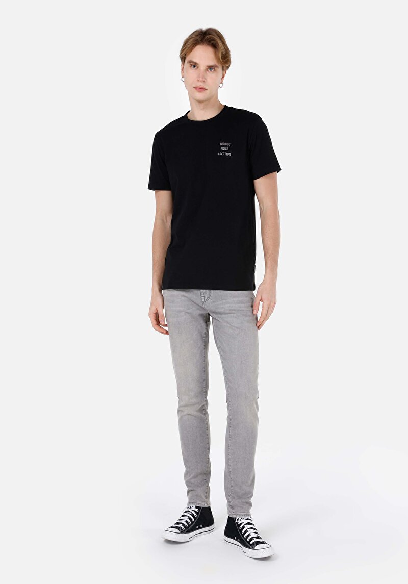 Показати інформацію про Футболка З Коротким Рукавом Чоловіча Чорна  Cl1068187