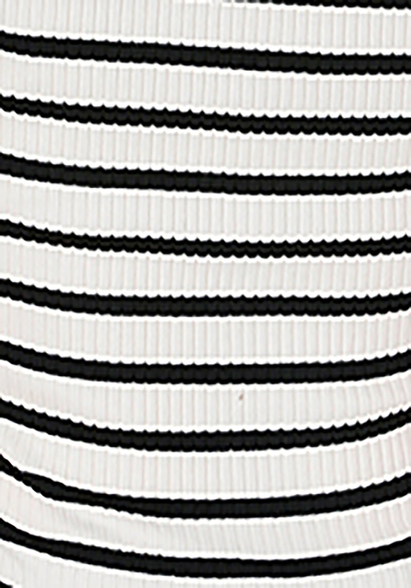 Показати інформацію про Футболка З Коротким Рукавом Жіноча Чорна  Cl1069136