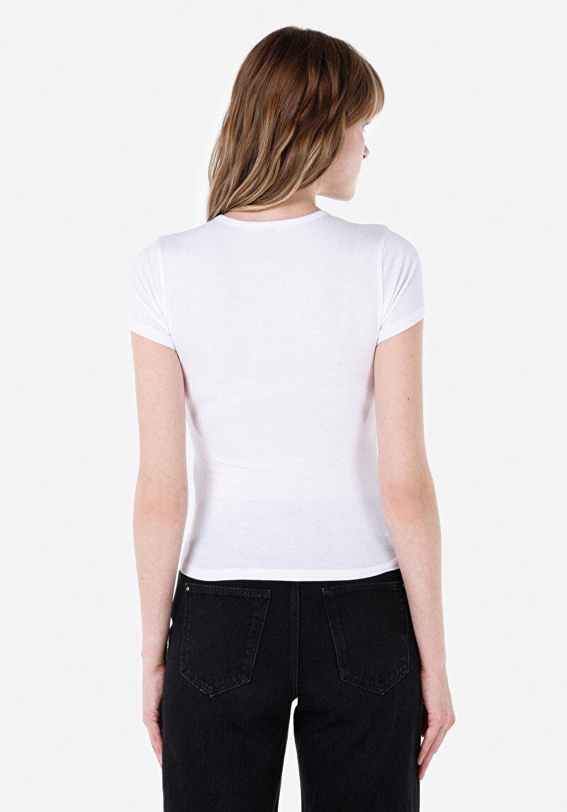 Показати інформацію про Футболка З Коротким Рукавом Жіноча Біла  Cl1068560