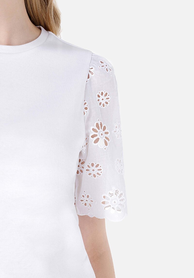 Показати інформацію про Футболка З Коротким Рукавом Жіноча Біла  Cl1068725