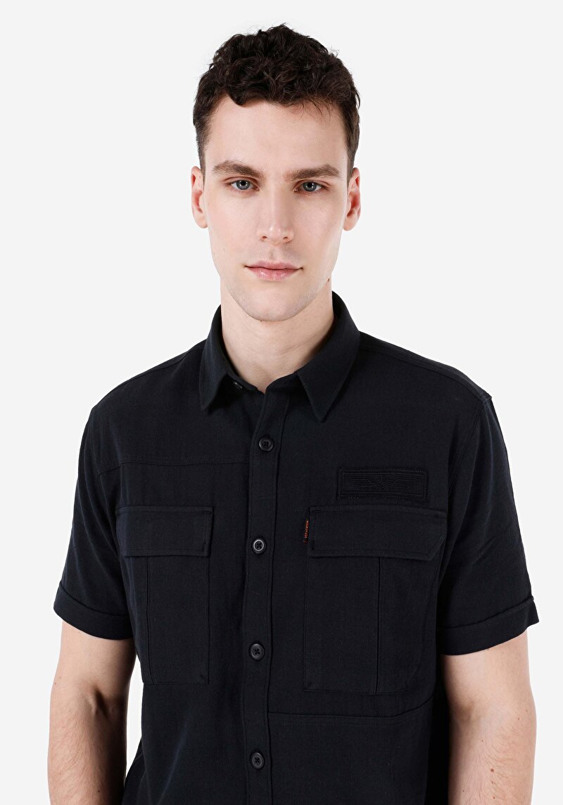 Показати інформацію про Сорочка З Коротким Рукавом Чоловіча Чорна  Cl1067593