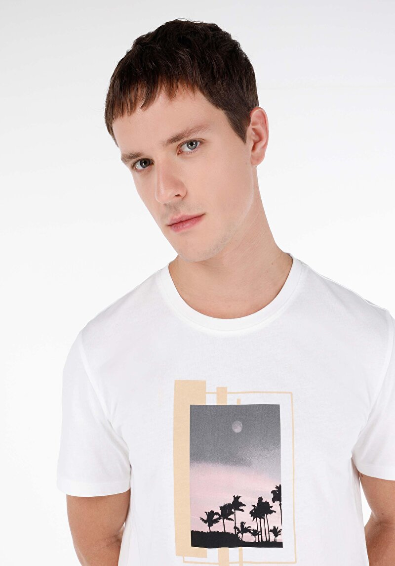 Показати інформацію про Футболка З Коротким Рукавом Чоловіча Біла  Cl1067623