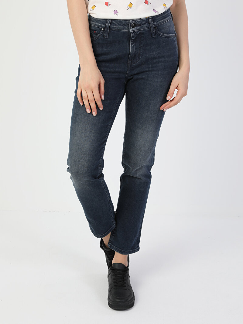 Показати інформацію про 703 Carla Джинси Жіночі  Вузького Крою Cl1048923