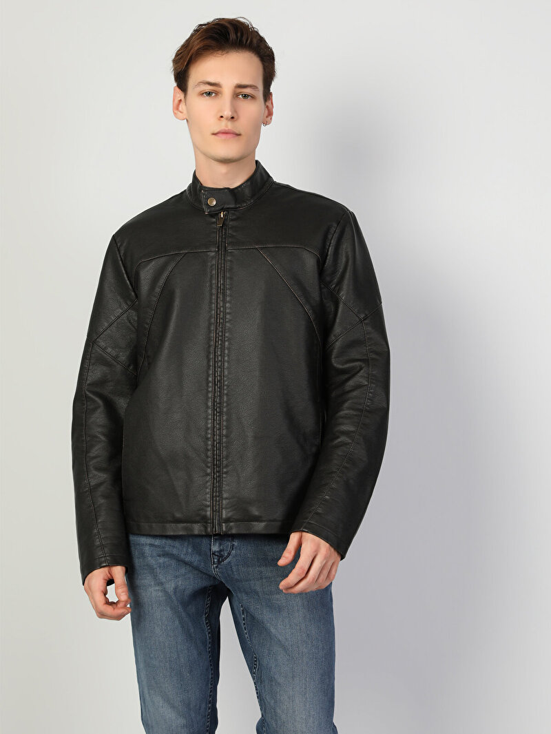 Показати інформацію про Куртка З Еко-Шкіри Чоловіча Коричнева Вузького Крою Cl1046904