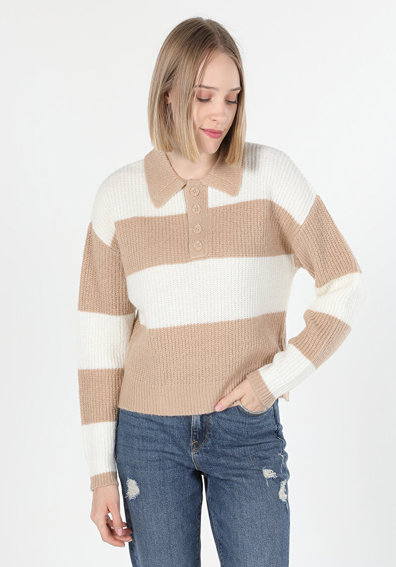 Показати інформацію про Светр Жіночий Бежевий  Cl1060693