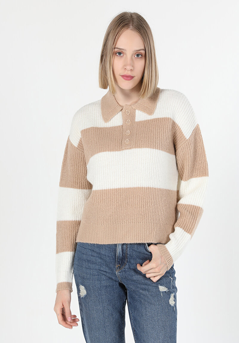 Показати інформацію про Светр Жіночий Бежевий  Cl1060693