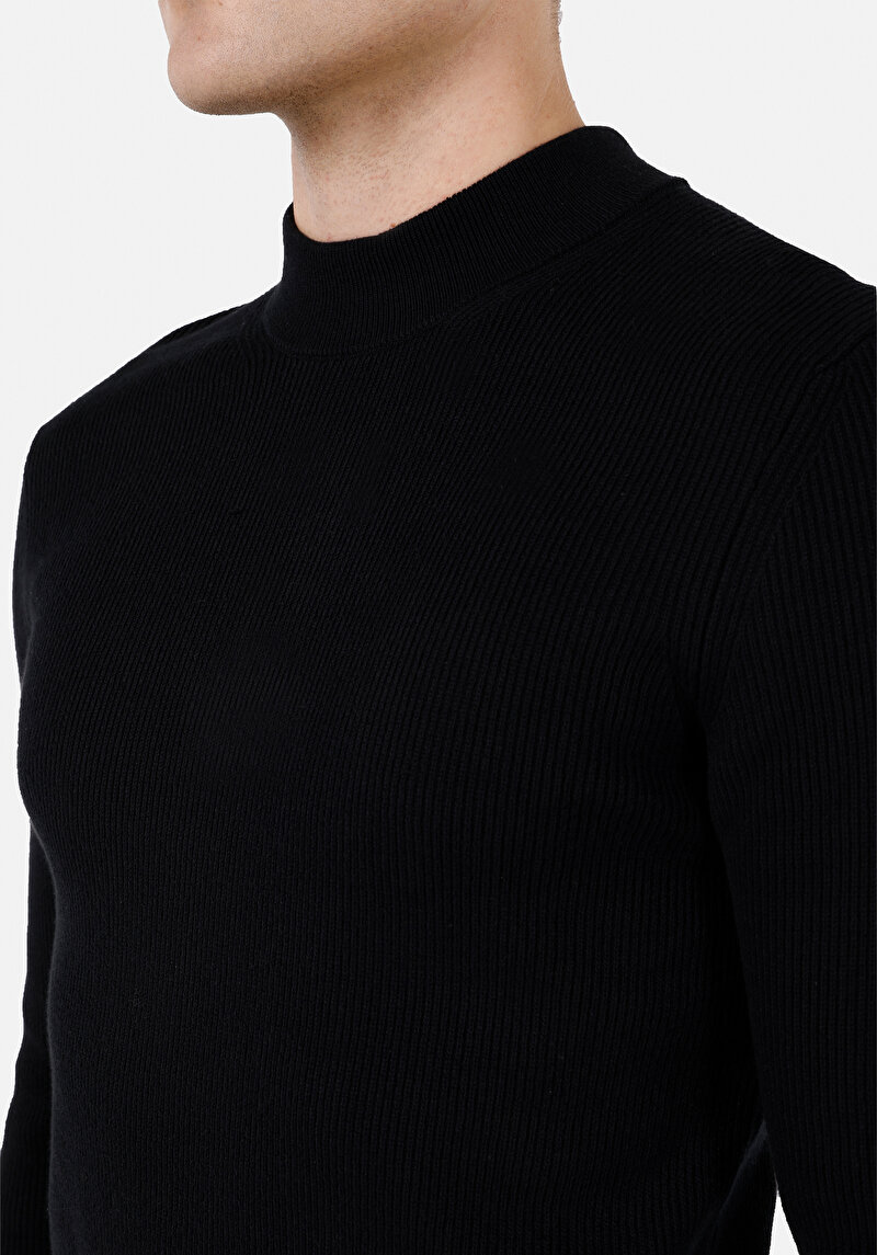 Показати інформацію про Светр Чоловічий Чорний  Cl1069886