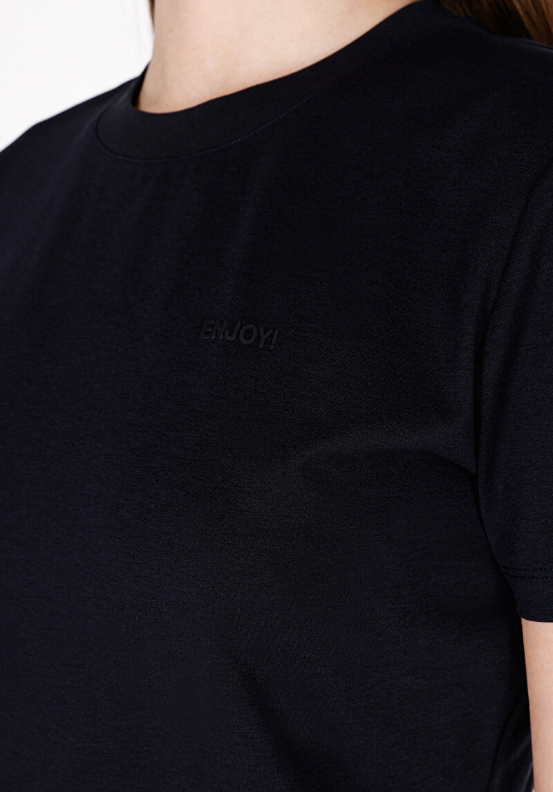 Показати інформацію про Футболка З Коротким Рукавом Жіноча Чорна  Cl1073294