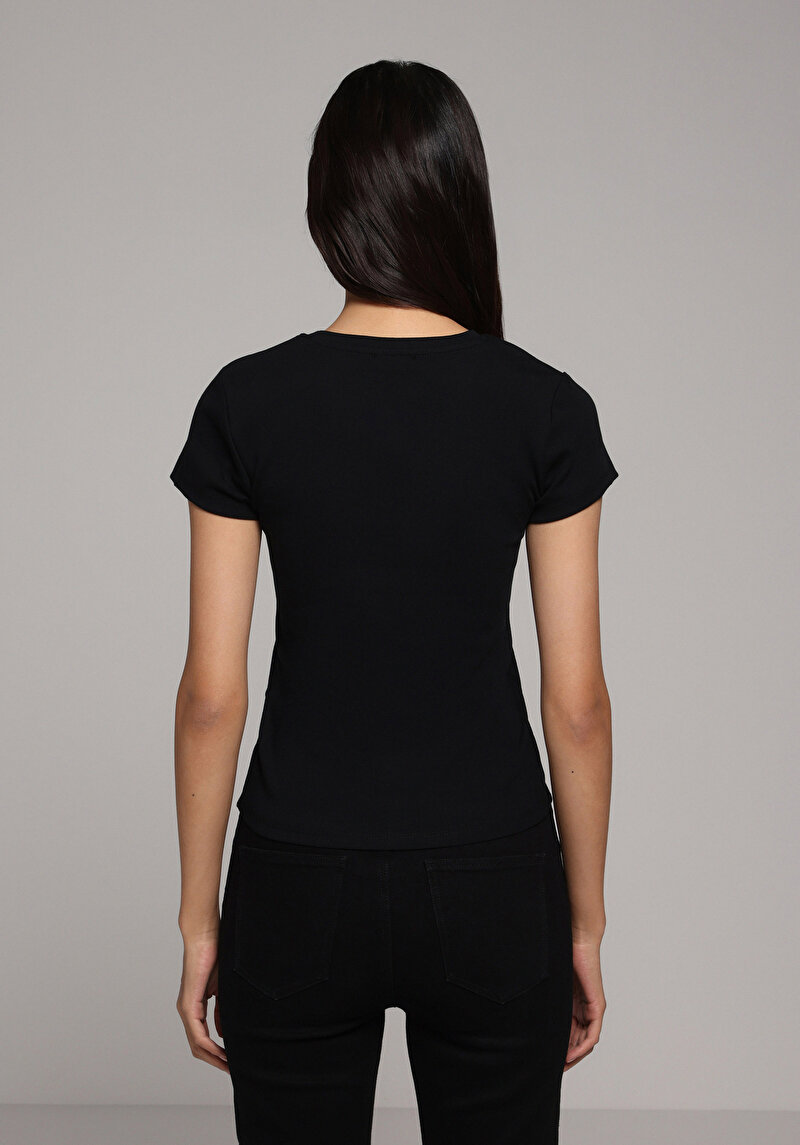 Зображення Футболка З Коротким Рукавом Жіноча Чорна Cl1074441