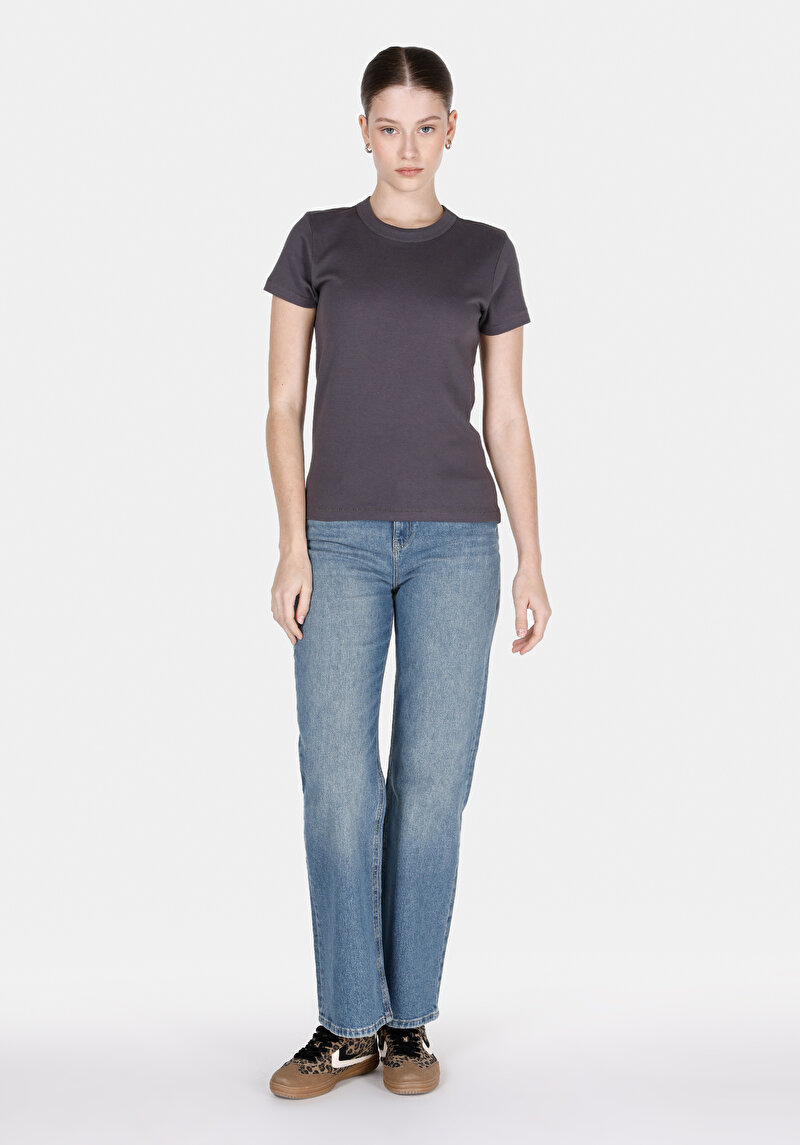 Показати інформацію про Футболка З Коротким Рукавом Жіноча Сіра  Cl1068567