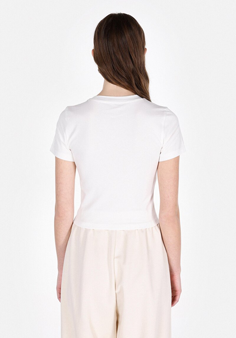 Показати інформацію про Футболка З Коротким Рукавом Жіноча Біла  Cl1073187