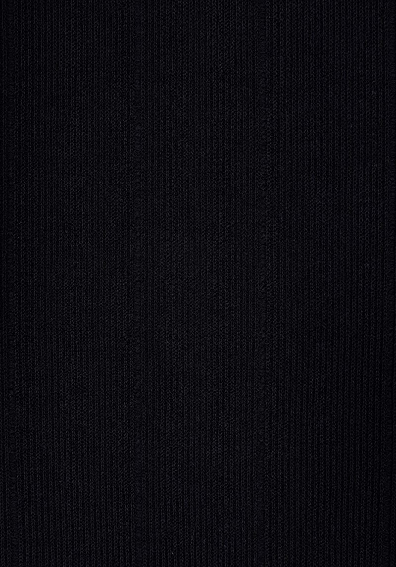 Показати інформацію про Футболка З Коротким Рукавом Чоловіча Чорна  Cl1072064