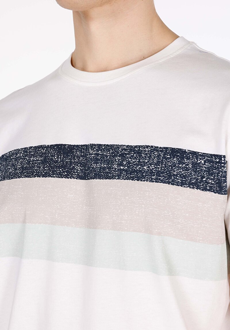 Зображення Футболка З Коротким Рукавом Чоловіча Біла Cl1073843