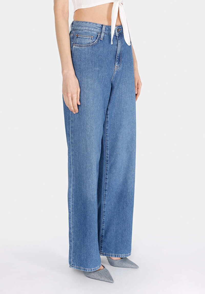 Зображення 970 Berry Джинси Жіночі Блакитні Класичного Крою Cl1073227