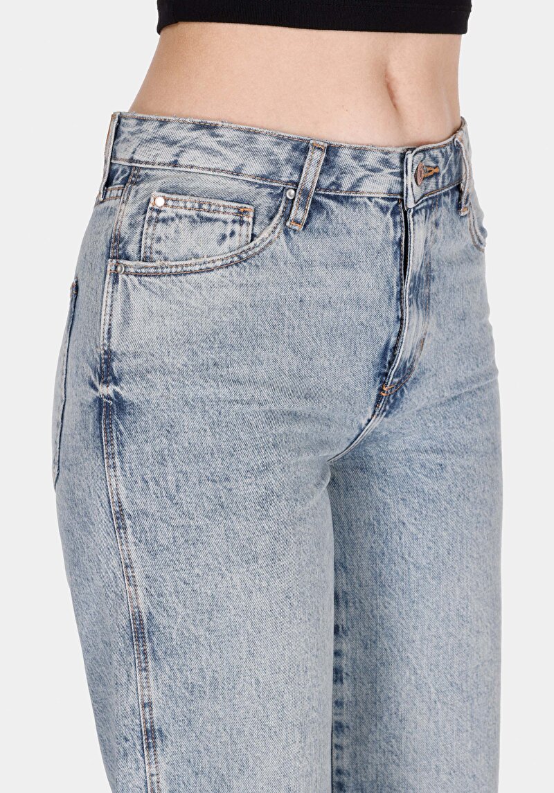 Показати інформацію про 970 Berry Джинси Жіночі  Класичного Крою Cl1073521