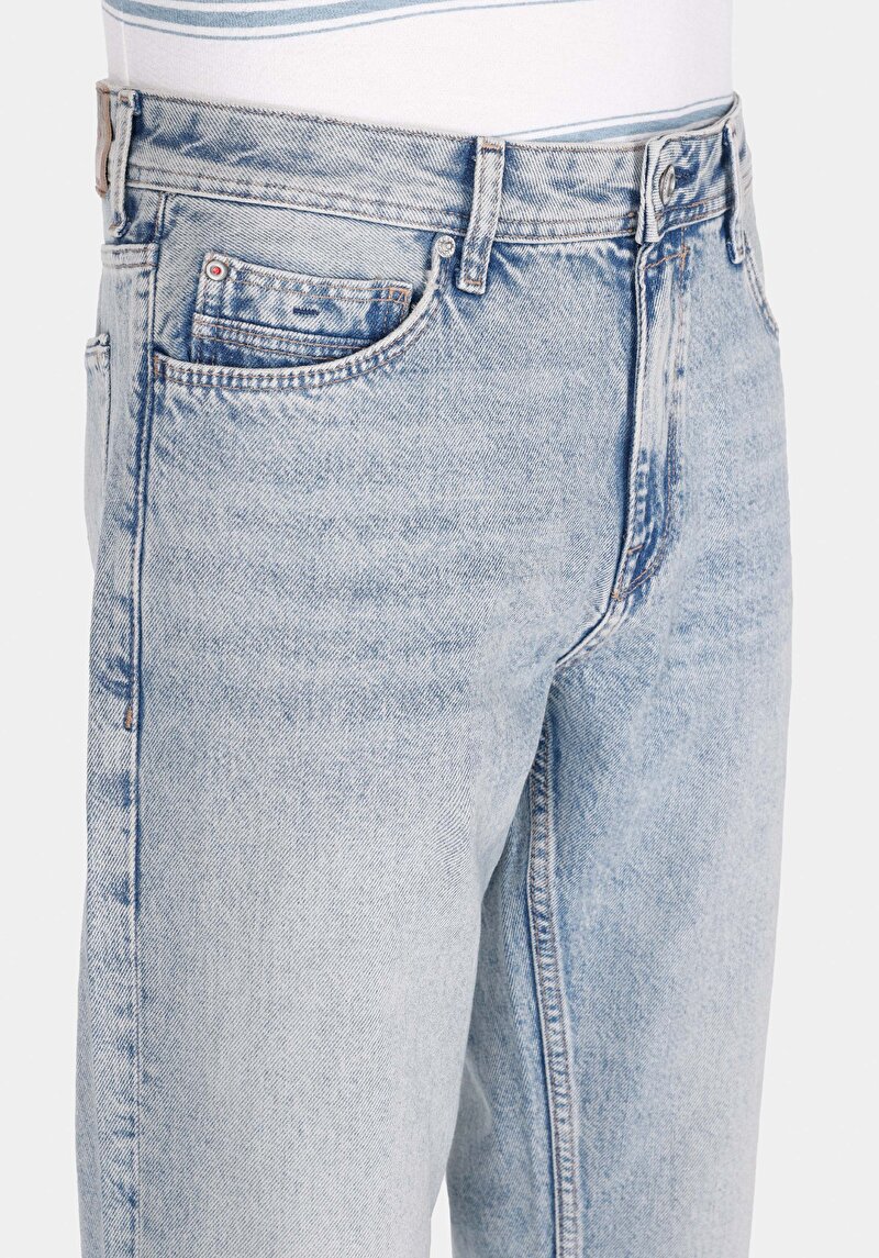 Показати інформацію про 045 David Джинси Чоловічі Блакитні Класичного Крою Cl1073428