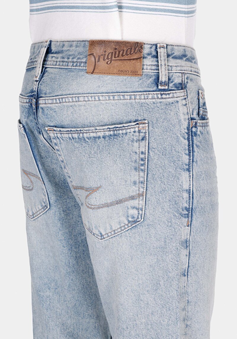 Показати інформацію про 045 David Джинси Чоловічі Блакитні Класичного Крою Cl1073428