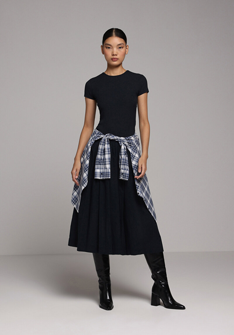 Показати інформацію про Футболка З Коротким Рукавом Жіноча Чорна  Cl1068560