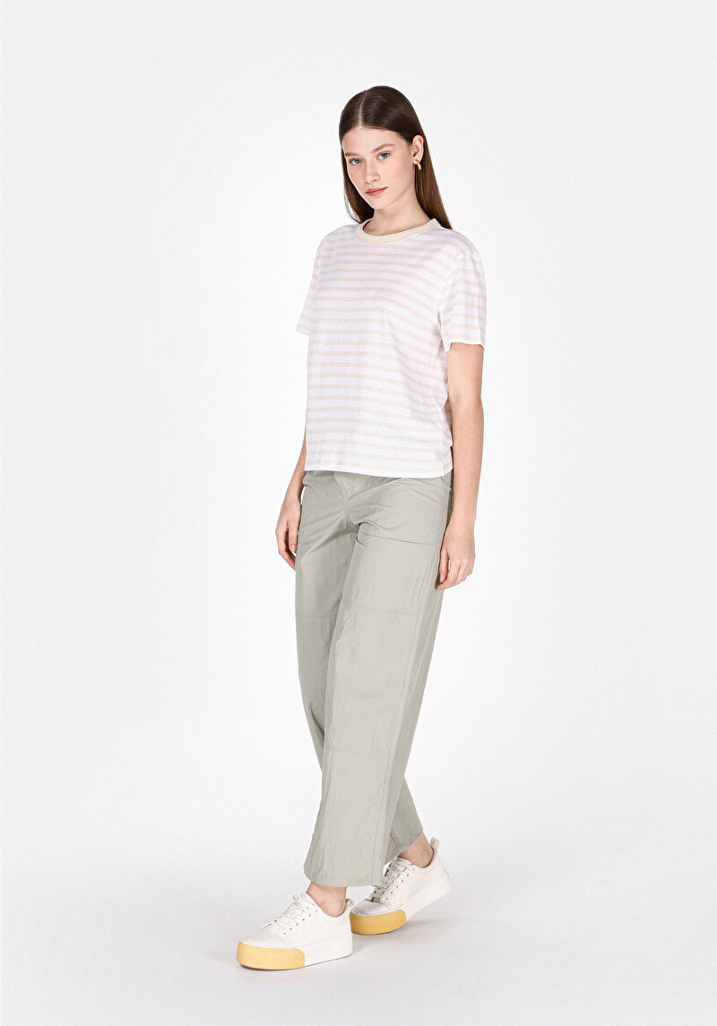 Показати інформацію про Футболка З Коротким Рукавом Жіноча Бежева  Cl1073916