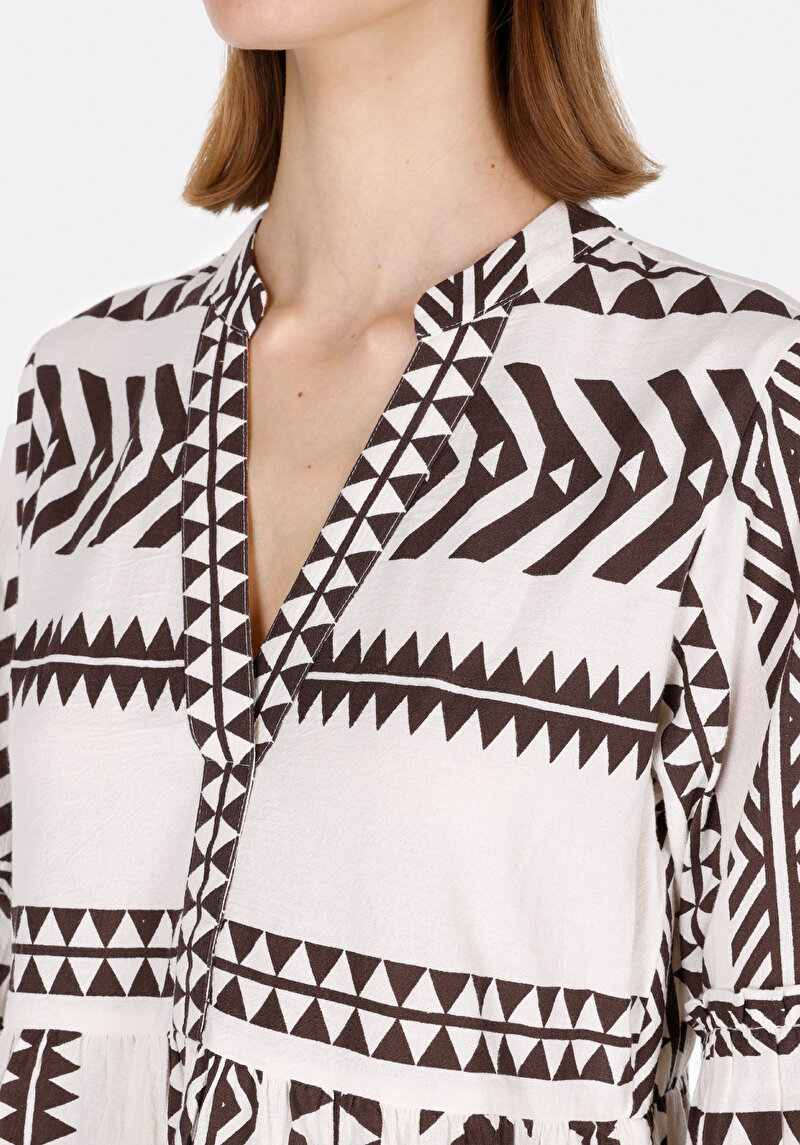 Показати інформацію про Сукня Жіноча Бежева  Cl1073358