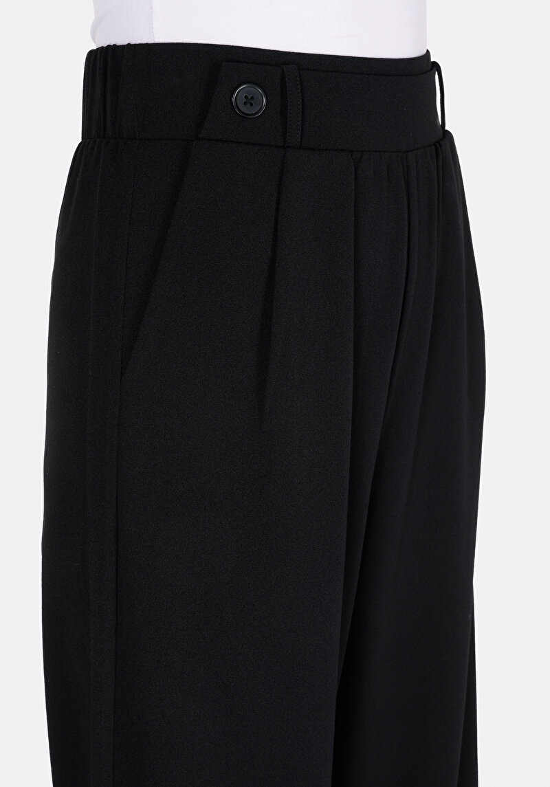 Показати інформацію про Спортивні Брюки Жіночі Чорні  Cl1073482