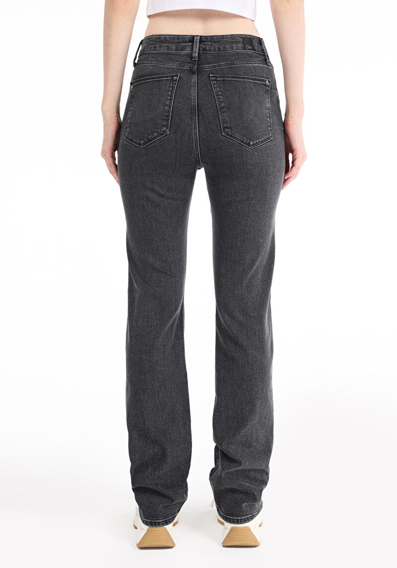 Зображення 792 Mila Джинси Жіночі Чорні Класичного Крою Cl1065356